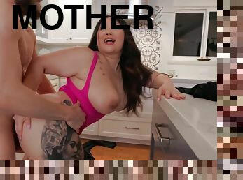 Mother Daughter Double Hitter  Part 2 - Tokyo Leigh