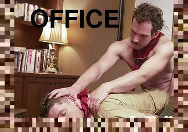 bureau-office, anal, fellation, gay, branlette, uniformes, minet