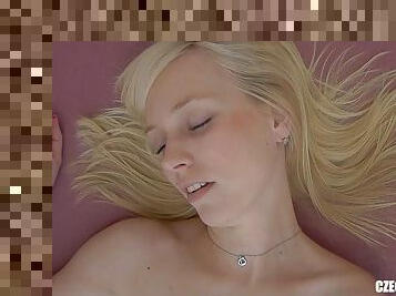 Beaty Face of Czech Blonde When She Masturbats