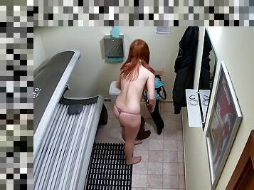 Stunning Teen RedHead Girl With Yammy Natural Tits in Solarium