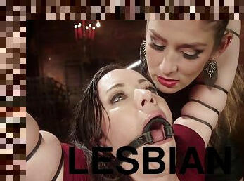 gros-nichons, gode-ceinture, anal, lesbienne, hardcore, bdsm, esclave, bout-a-bout, fétiche, bondage