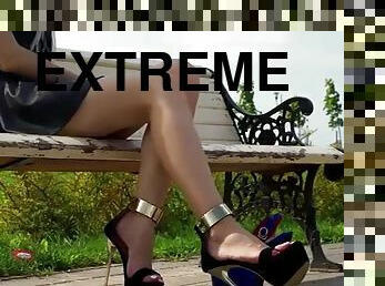PERFECT FEET IN EXTREME HIGH HEELS