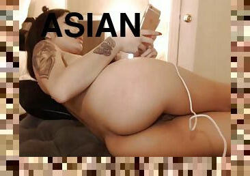 Sexy asian girl on webcam