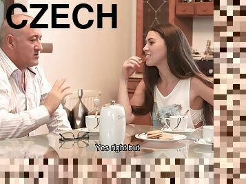 culi, papà, vecchi, orgasmi, fichette, ragazze-giovani, giovanissime, giovani18, più-vecchie, ceche