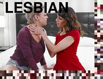 ציצי-גדול, כוס-pussy, לסבית-lesbian, אמא-שאני-רוצה-לזיין, כוכבת-פורנו, חברה, חזה-גדול, עקבים-גבוהים