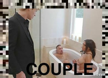 Popular Pornstars crazy threesome scene in the bathtub!