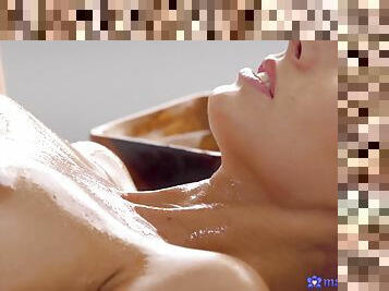 Natural Body Babes Covered In Oil 1 - Massage Rooms