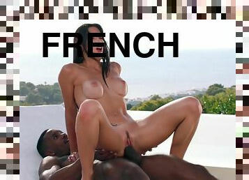 gros-nichons, en-plein-air, chatte-pussy, fellation, ejaculation-sur-le-corps, énorme-bite, interracial, hardcore, française, sur-le-visage