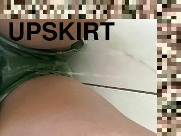 tissende, offentlig, sprøjte, lesbisk, milf, upskirt, trusser, fetish, cowboybukser