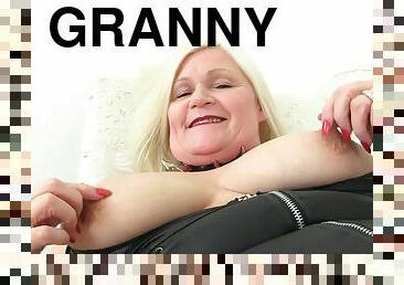 grosse, masturbation, chatte-pussy, mature, granny, pornstar, compilation, belle-femme-ronde, blonde, lingerie