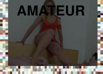 amateur, mature, ados, hardcore, bdsm, esclave, pieds, blonde, fétiche, branlette-avec-les-pieds