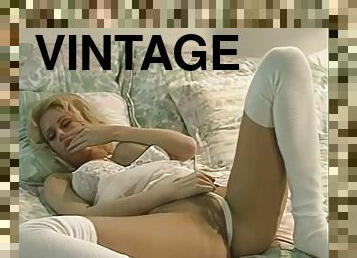 gros-nichons, masturbation, vintage, blonde, solo