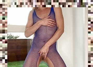 Bodystocking babe with a beautiful proud beaver