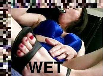 Wet pussy masturbating for webcam - csm