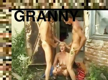 pisser, granny, sur-le-visage, ghetto