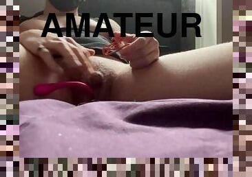 gros-nichons, clito, masturbation, mamelons, amateur, ados, jouet, mignonne, fétiche, bite