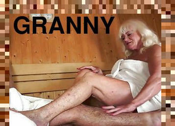 tua, nenek-granny, perempuan-besar-and-gemuk, muda18, european, euro, sauna, lebih-tua, tua-dan-muda