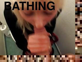 Banging bald twat of a blonde in bathroom