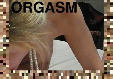 Orgasm syringes blonde sucking cock