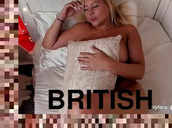 British blonde milf Jane Bond masturbates solo