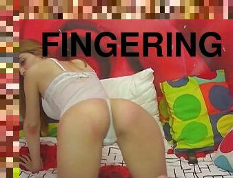 Fingering and Rubbing her Pink Tight Pussy HD