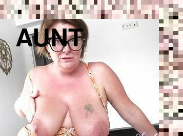 gros-nichons, amateur, milf, maman, point-de-vue, culotte, tante, gros-seins