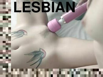 lesbienne, baisers, jeune-18, percé, tatouage