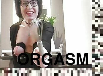 masturbação, orgasmo, na-rua, secretária-secretary, mulher-madura, mãe, alemão, bdsm, escravo, escravidão