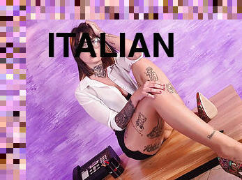 collant-di-nylon, segretarie, giapponesi, calze, italiani, latex, solitari, brunette, tatuaggi