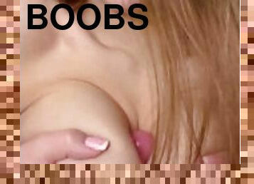 Boobsfuck with dildo