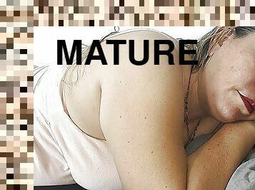 tetas-grandes, mamá-y-chico, amateur, maduro, mamada, madurita-caliente, casero, latino, estrella-del-porno, mamá