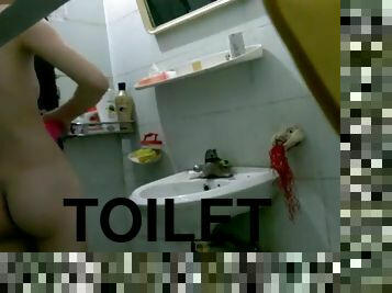 amatir, toilet