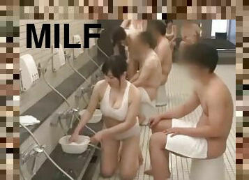 jenis-pornografi-milf, sauna