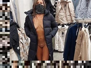 Shopping a warm jacket for winter...naked!!!