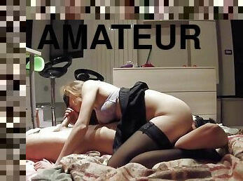 orgasme, amateur, fellation, ejaculation-sur-le-corps, maison, branlette, hirondelle, baisers, ejaculation, européenne