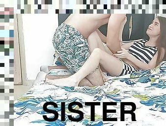 My stepsister is busy and I annoy her until I fuck her hard and cum in her