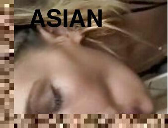 asiatisk, doggy-style, amatör, avsugning, deepthroat, slyna, blond, petit, cowgirl, vit