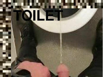 bagno, urina, pubblici, amatoriali, pov, toilette, feticci, solitari, ceche, peni
