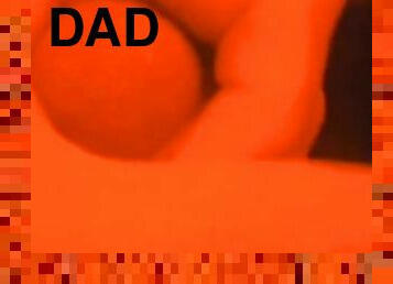 pappa, gigantisk, masturbation, cumshot, gigantisk-kuk, gay, knubbig, sprut, gift, ensam