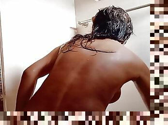 mandi, payudara-besar, mastubasi, vagina-pussy, kurus, hindu, permainan-jari, normal, ketat, mandi-shower