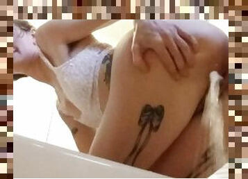 culo, bañando, meando, coño-pussy, amateur, primera-persona, fetichista, ducha, blanca, morena