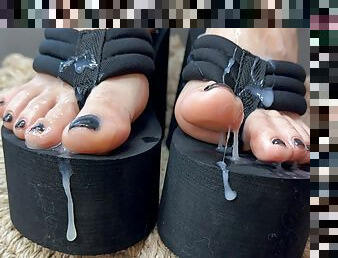 Platform sandals footjob and covered with a huge load of cum