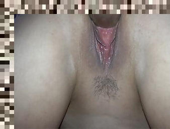 tetas-grandes, cuatro-patas, esposa, amateur, mamada, chorro-de-corrida, polla-enorme, madurita-caliente, casero, tragar