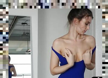 Beautiful Big Ass Milf Model Muirina Fae Dancing Solo In Passion Lingerie