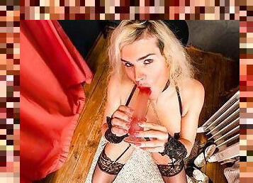 mastürbasyon-masturbation, travesti, oyuncak, transseksüel, bir-kişiye-oral-seks-yapmak, yapay-erkeklik-organı, kulüp