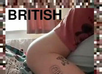 British TIK TOK Girl Humps her little Pillow pt2