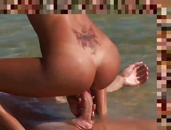 en-plein-air, anal, babes, fellation, ejaculation-sur-le-corps, plage, trio, double, ejaculation, blonde