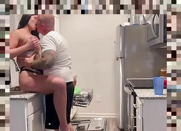 Slutty Amatuer porn housewife gets huge cum load in the kitchen