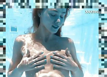 Nasty Russian Ivi Rein is horny underwater