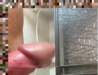 Great handjob from this guy, enjoy the good views until he cums